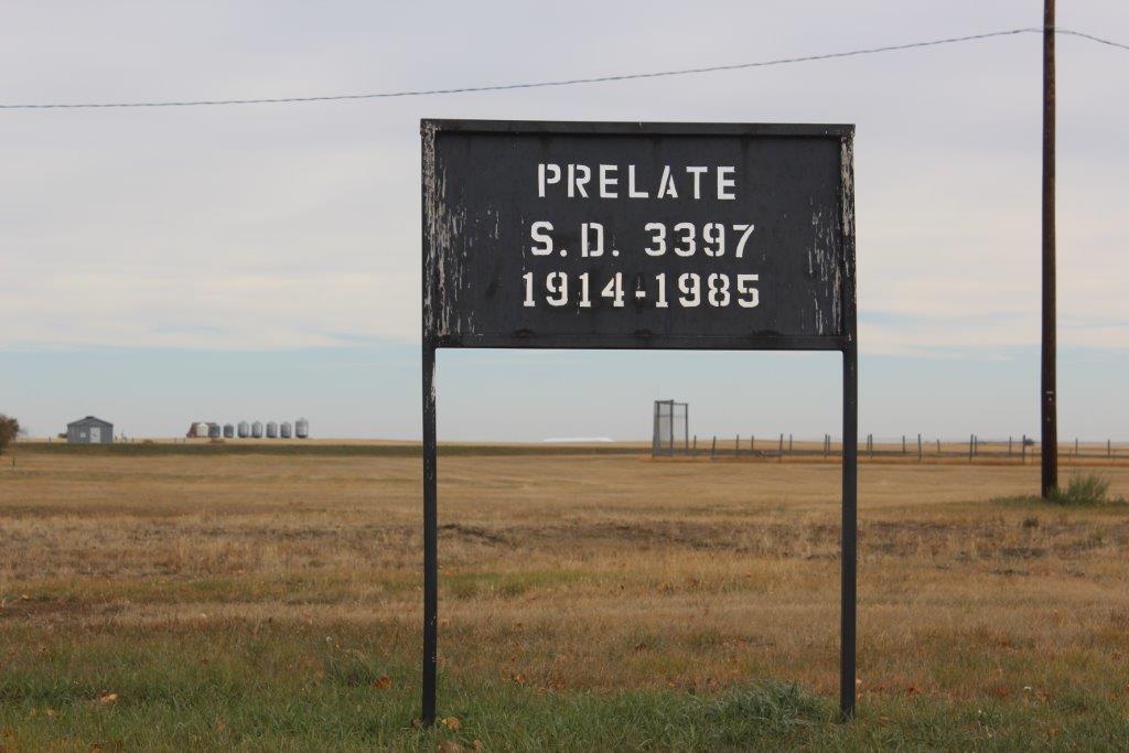 PRELATE SCHOOL DISTRICT 3397, 1914-1985, Prelate village SE 9  22 25 W3, 